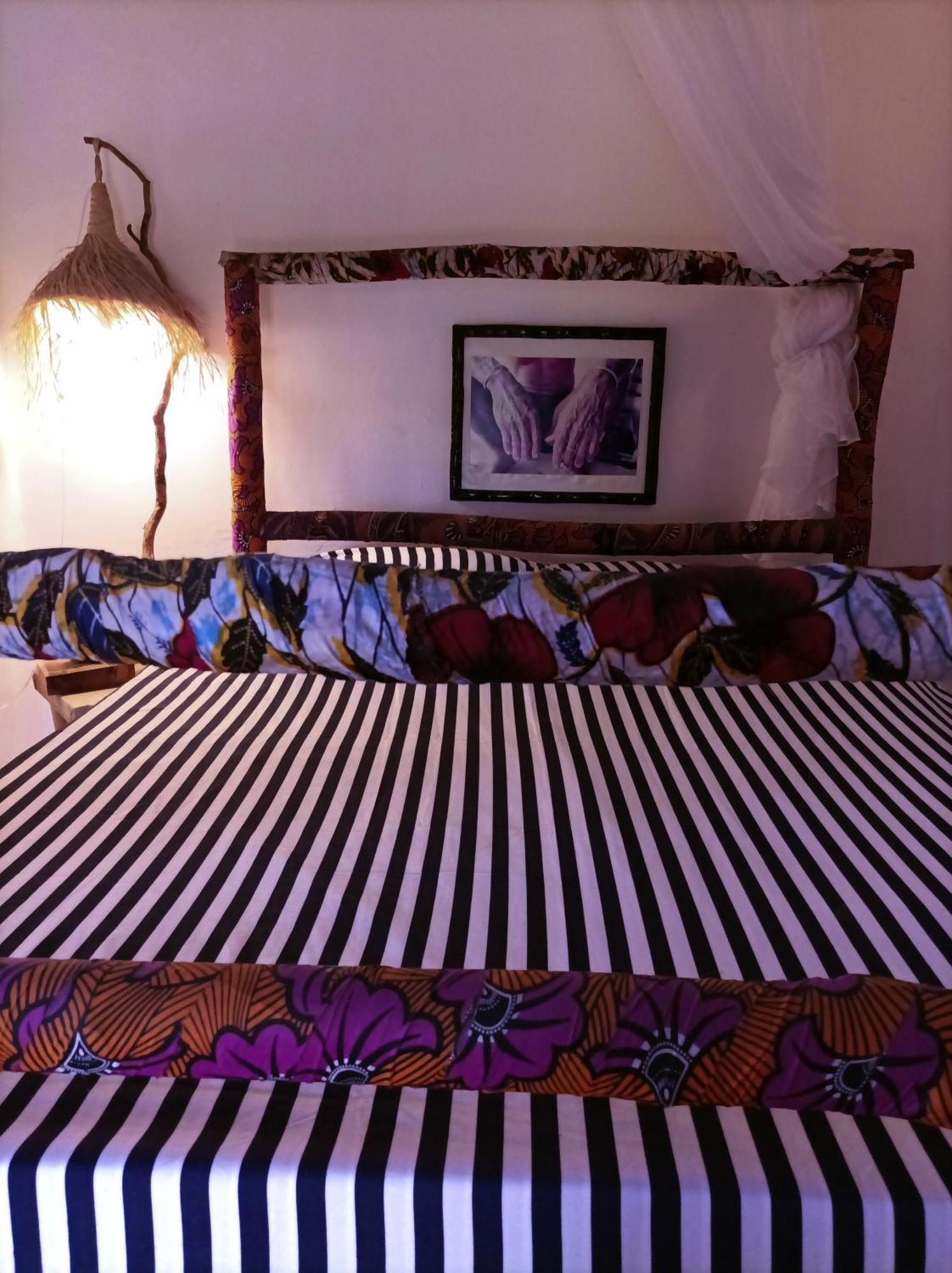 Bed and Breakfast Mamarasta Bwejuu Esterno foto