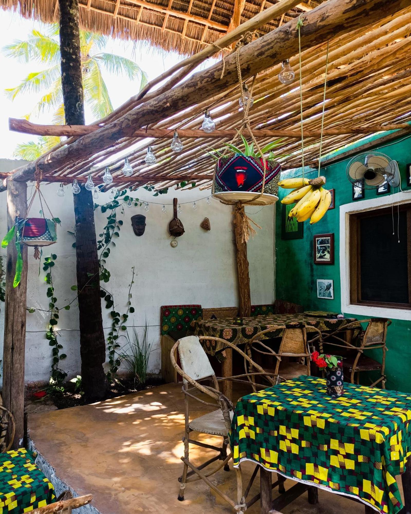Bed and Breakfast Mamarasta Bwejuu Esterno foto