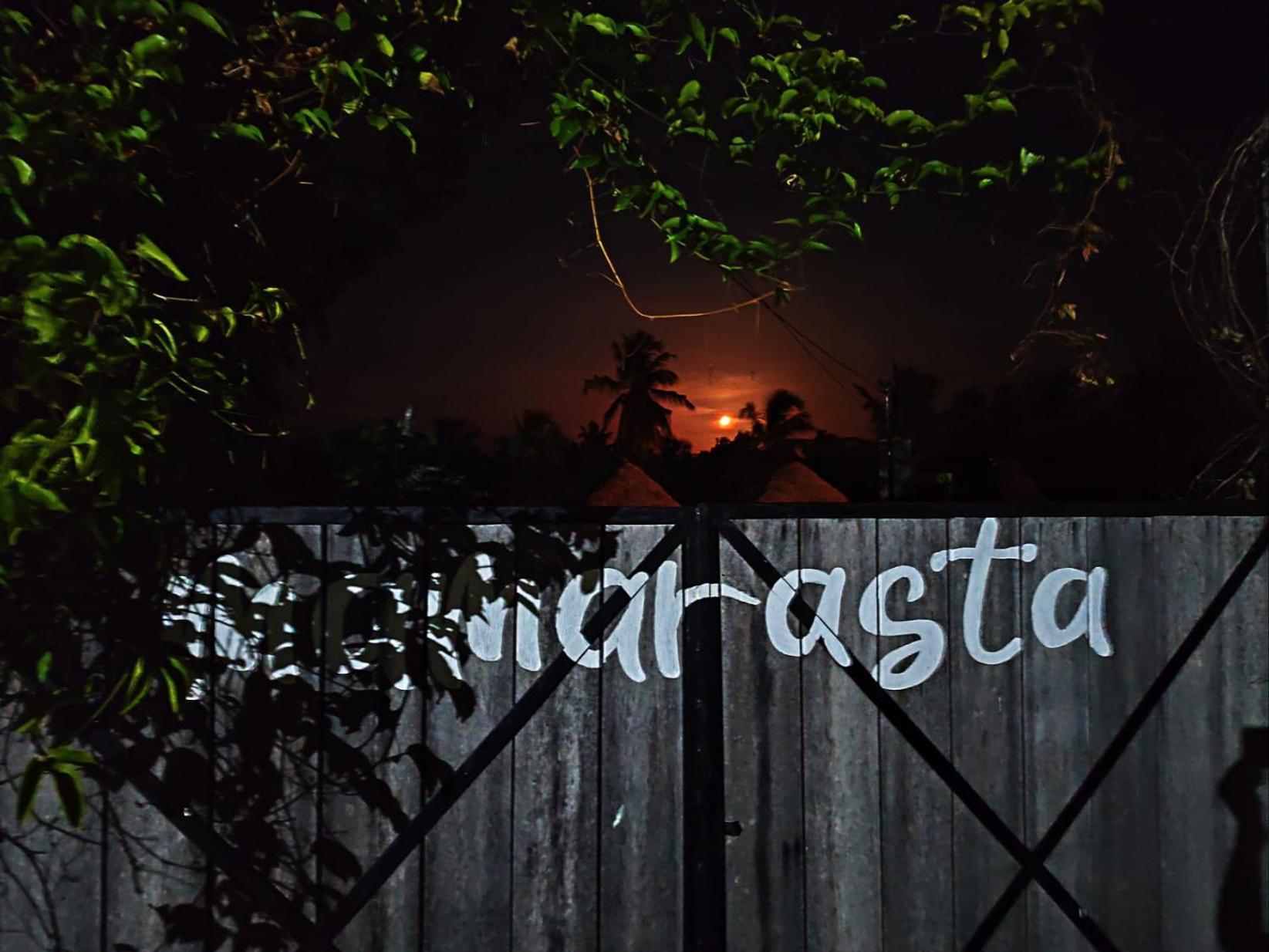 Bed and Breakfast Mamarasta Bwejuu Esterno foto